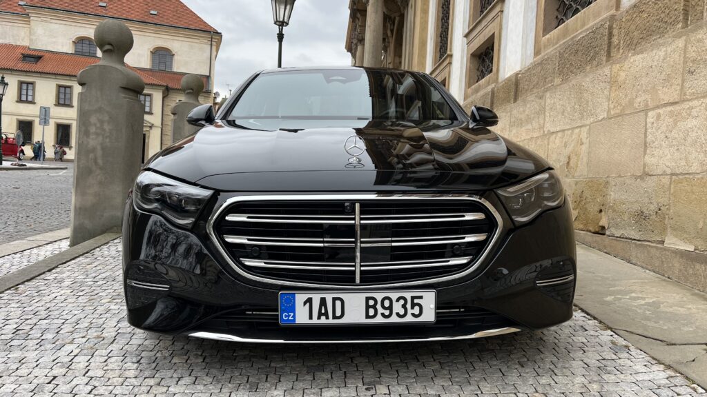 VIP Transfers Prague Limo Service Prague Luxury Transportation Prague Executive Car Service Prague Chauffeur Service Prague Airport Transfers Prague Corporate Travel Prague Special Occasion Transportation Prague Private Chauffeur Prague Premium Car Service Prague